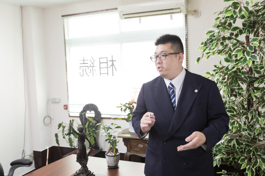 子供の親権者を決めなければいけません