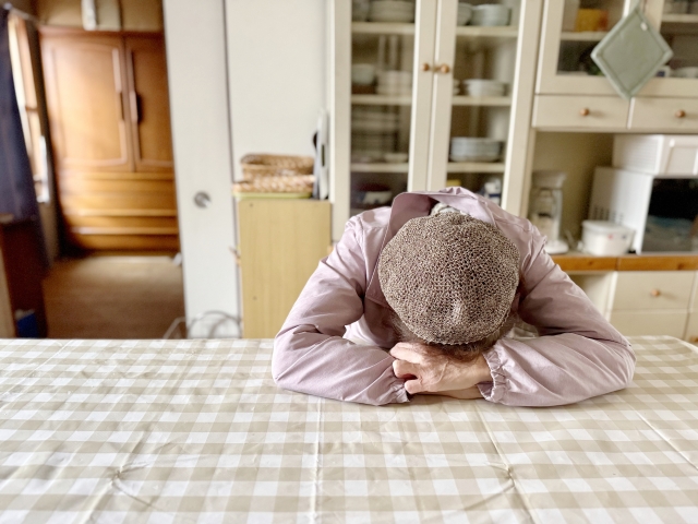 【弁護士コラム】賃借人が賃貸物件内で孤独死… 賃貸人として何ができるのか？